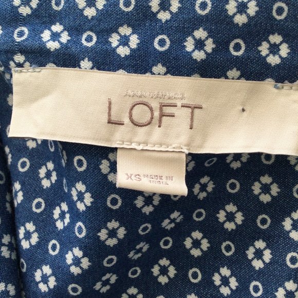 LOFT Blue Print Cotton Button Down Shirt, Size XS - Picture 4 of 7